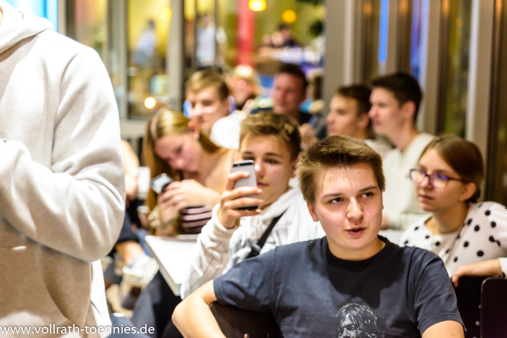 2019 11 23 Karaoke Party 0342